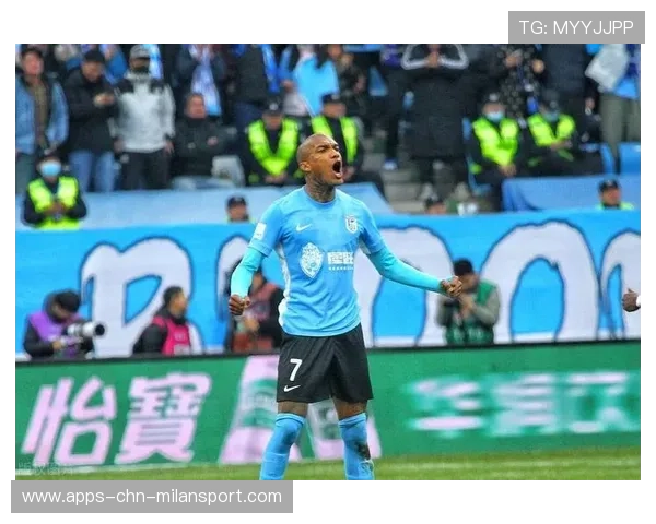 大连英博反击节奏狂飙 大连英博反击节奏狂飙