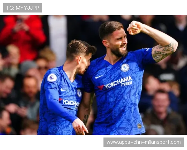 吉鲁门前混战中补射定胜负 吉鲁门前混战中补射定胜负