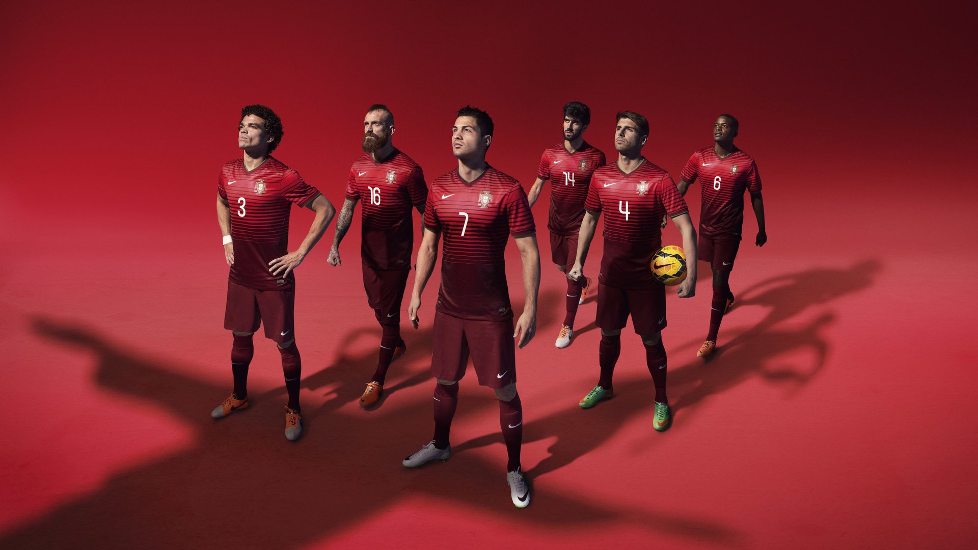 先进裁判技术：VAR和自动判罚的创新突破，var 裁判